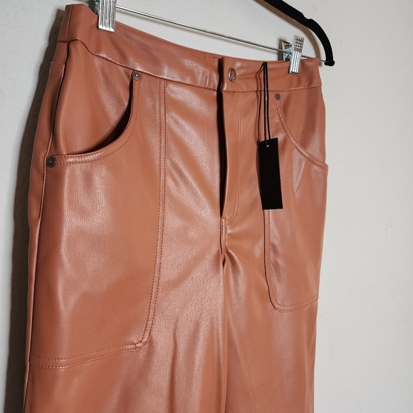 NWT Blank NYC The Baxter Ribcage Straight leg brown faux leather pants size 27. - Picture 10 of 15